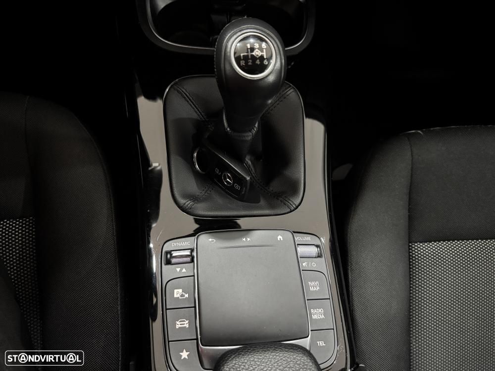 Mercedes-Benz A 180 d Style - 32