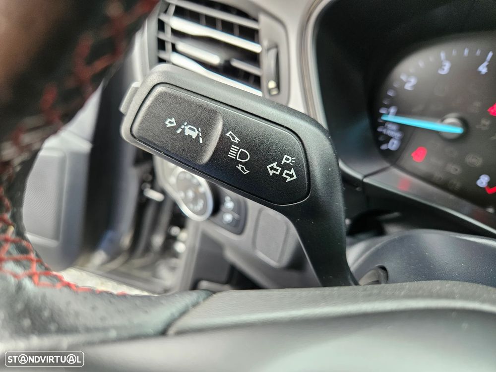 Ford Focus SW 1.0 EcoBoost MHEV ST-Line - 24