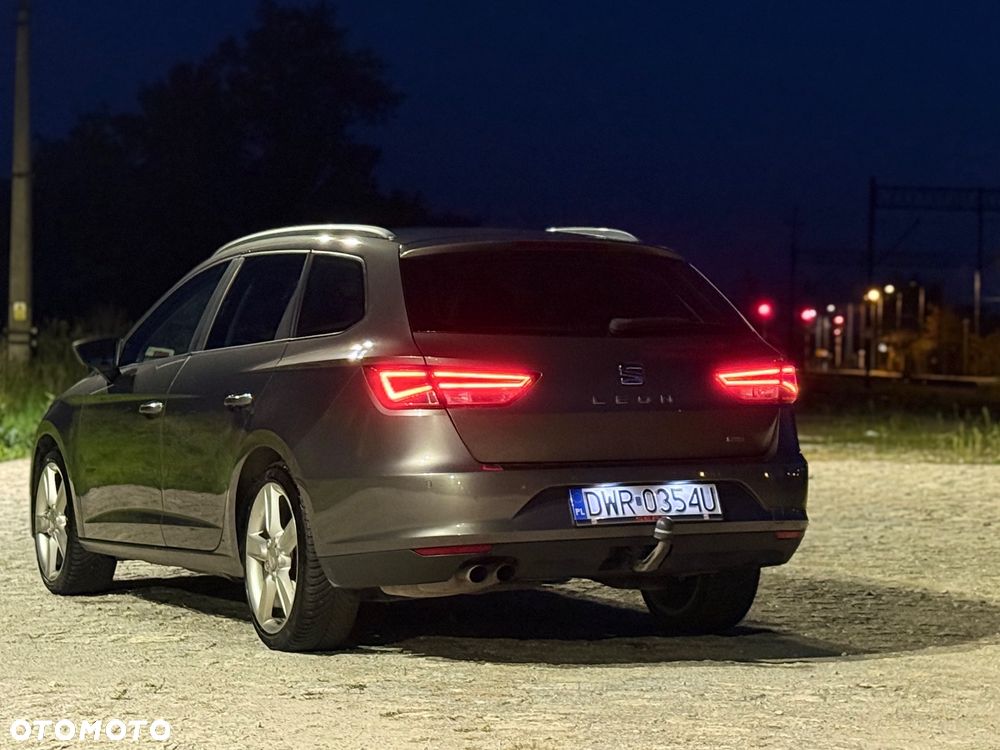 Seat Leon 1.6 TDI DPF Style Copa - 2