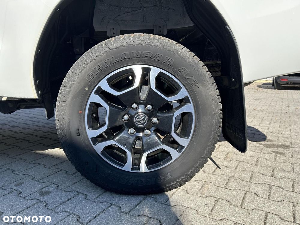 Toyota Hilux 2.8 D-4D Double Cab SR5 4x4 - 9