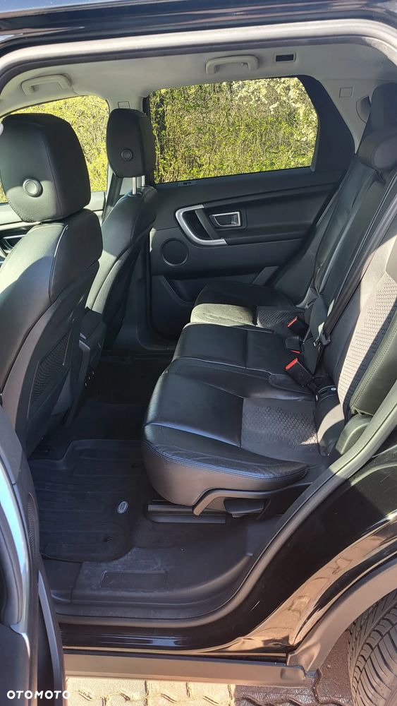 Land Rover Discovery Sport 2016 photo 3