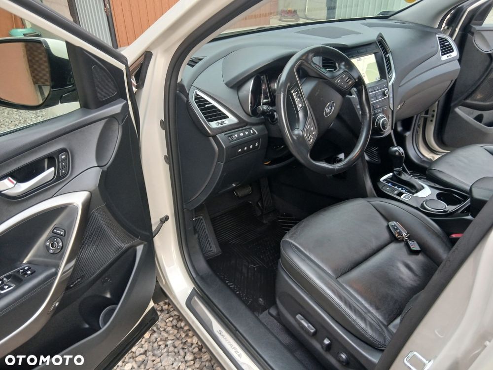 Hyundai Santa Fe - 2