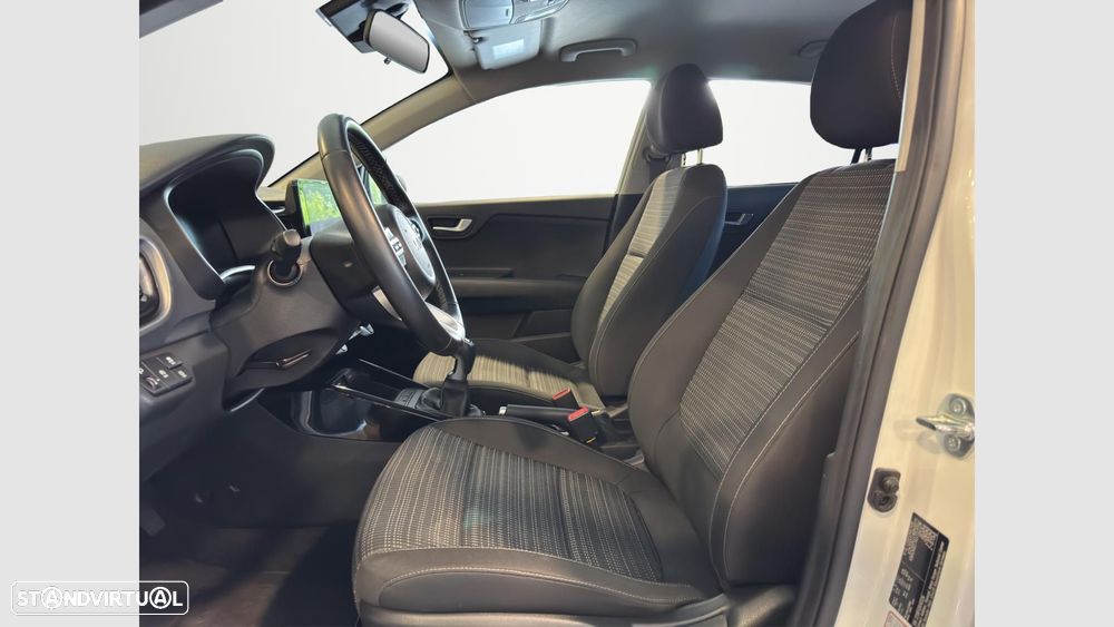 Kia Stonic 1.0 T-GDI Drive - 8