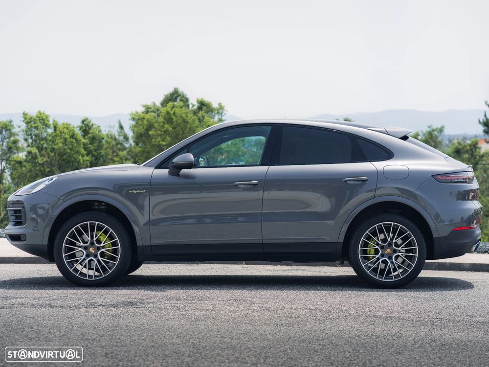 Porsche Cayenne Coupé E-Hybrid - 5