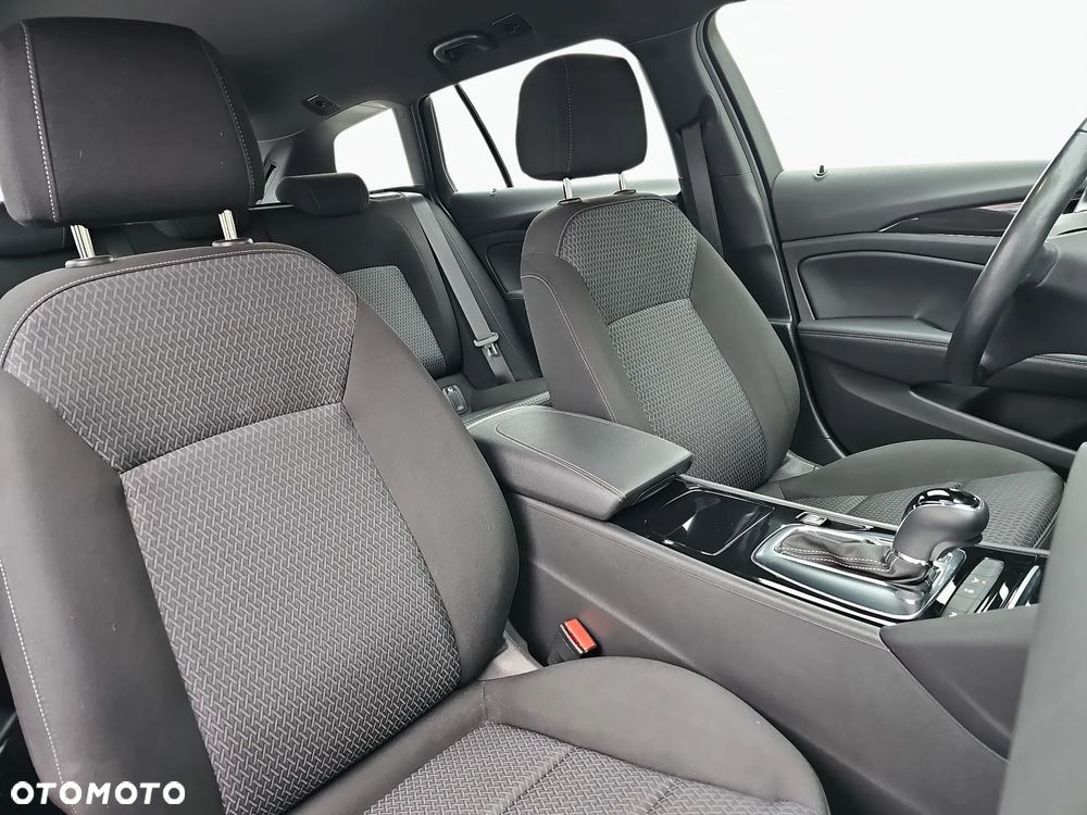 Opel Insignia 2.0 CDTI Business Elegance S&S - 24