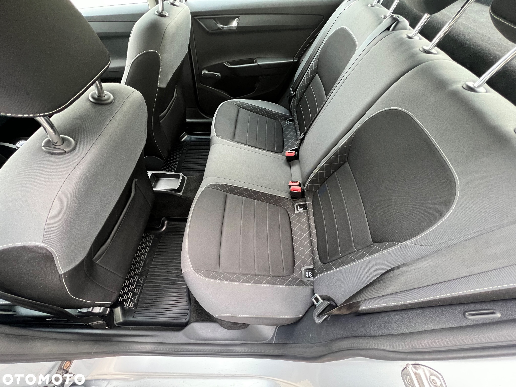 Skoda Fabia 1.0 Ambition - 16