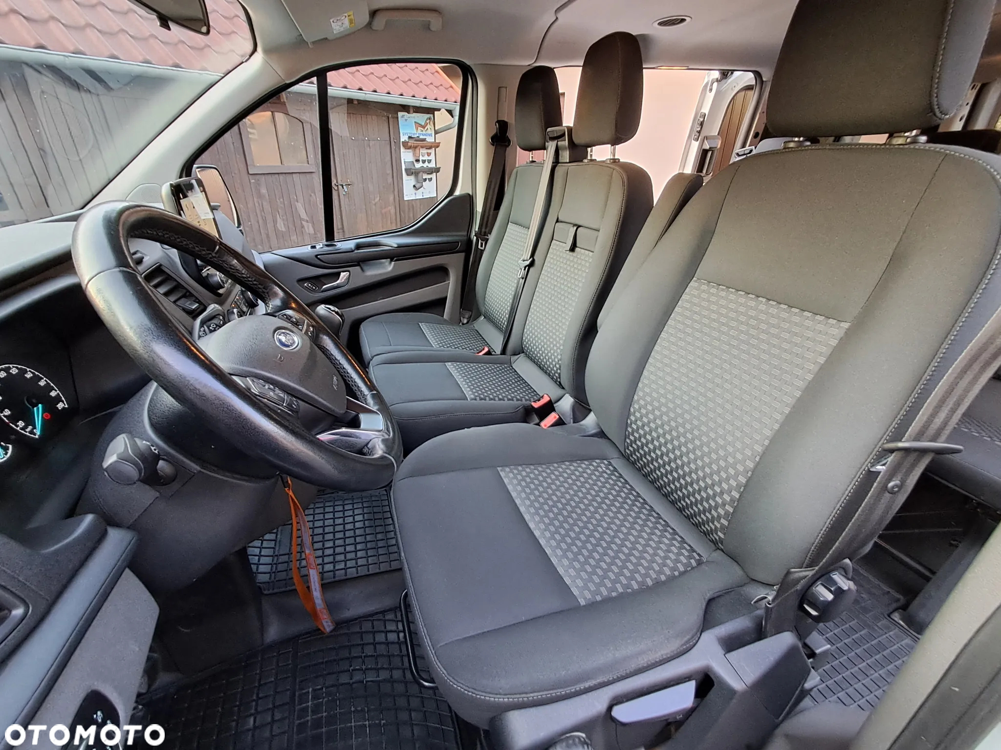 Ford Transit Custom 290 L1H1 Limited - 17