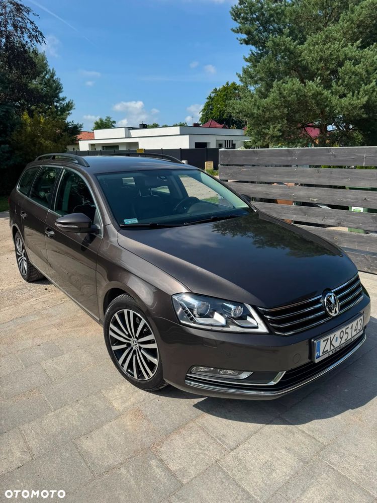 Volkswagen Passat 2.0 TDI Comfortline DSG - 1