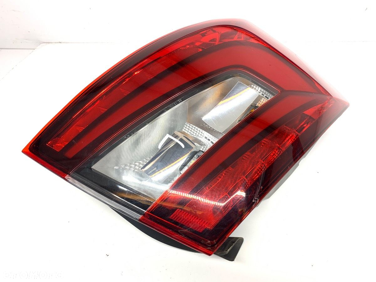 LAMPA LEWY TYŁ LIFT - 764.00 PLN - SKODA OCTAVIA III (5E3, NL3, NR3) 2012 - 2022 1.4 TSI 110 kW - 2