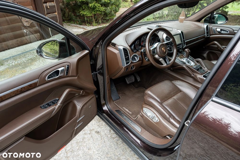 Porsche Cayenne S Diesel - 22