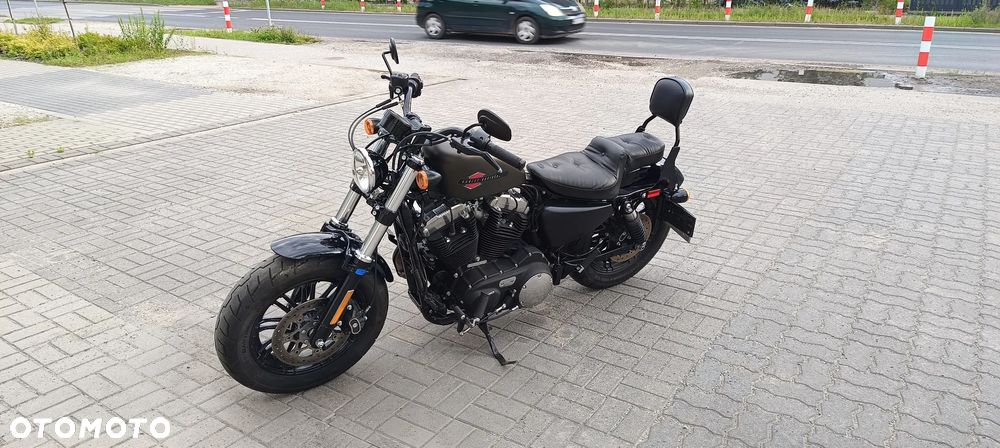Harley-Davidson Sportster Forty-Eight - 3