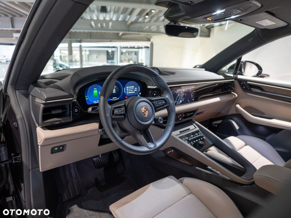 Porsche Macan 4 100kWh - 18