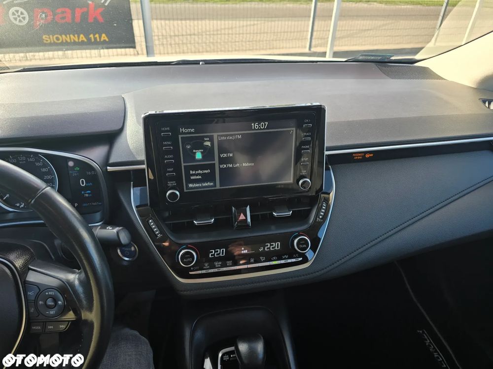 Toyota Corolla 1.8 Hybrid GPF Comfort - 18