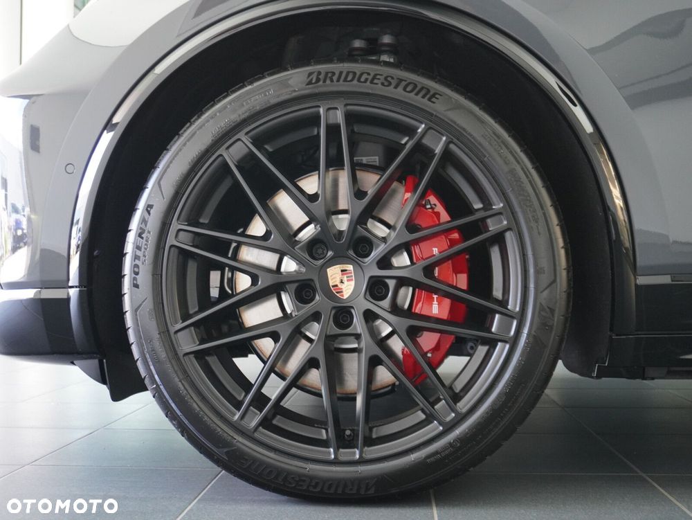 Porsche Macan GTS 100kWh - 12