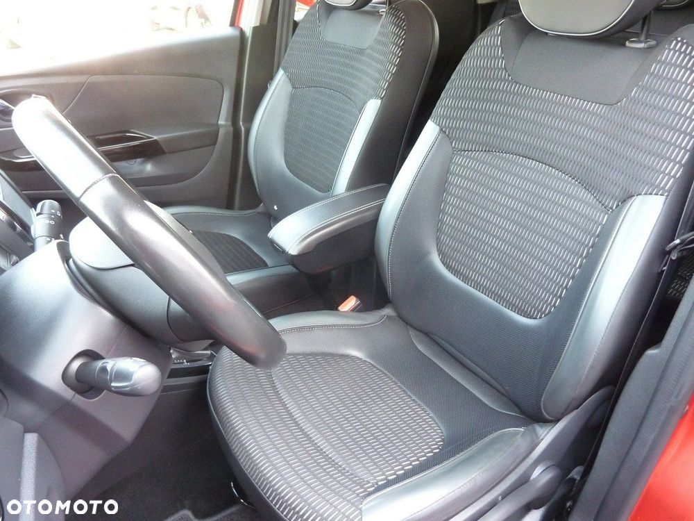 Renault Captur - 12