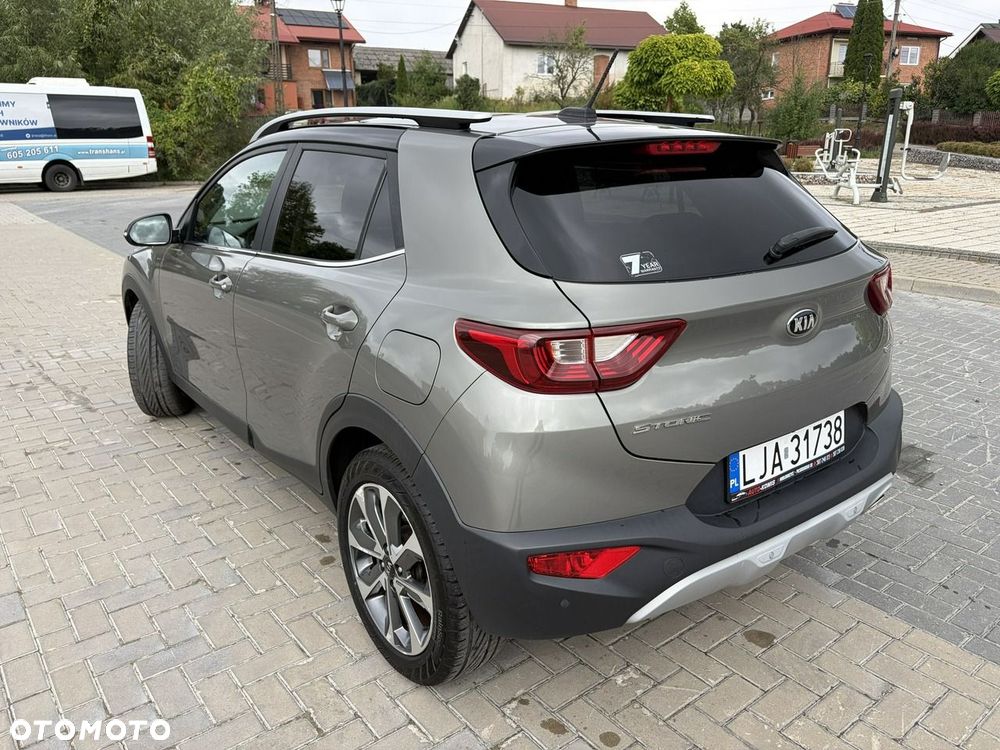 Kia Stonic - 3