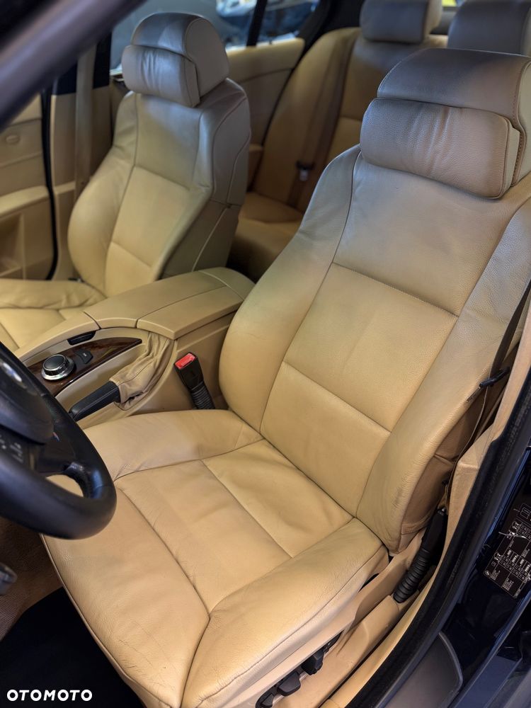BMW Seria 5 535d - 19