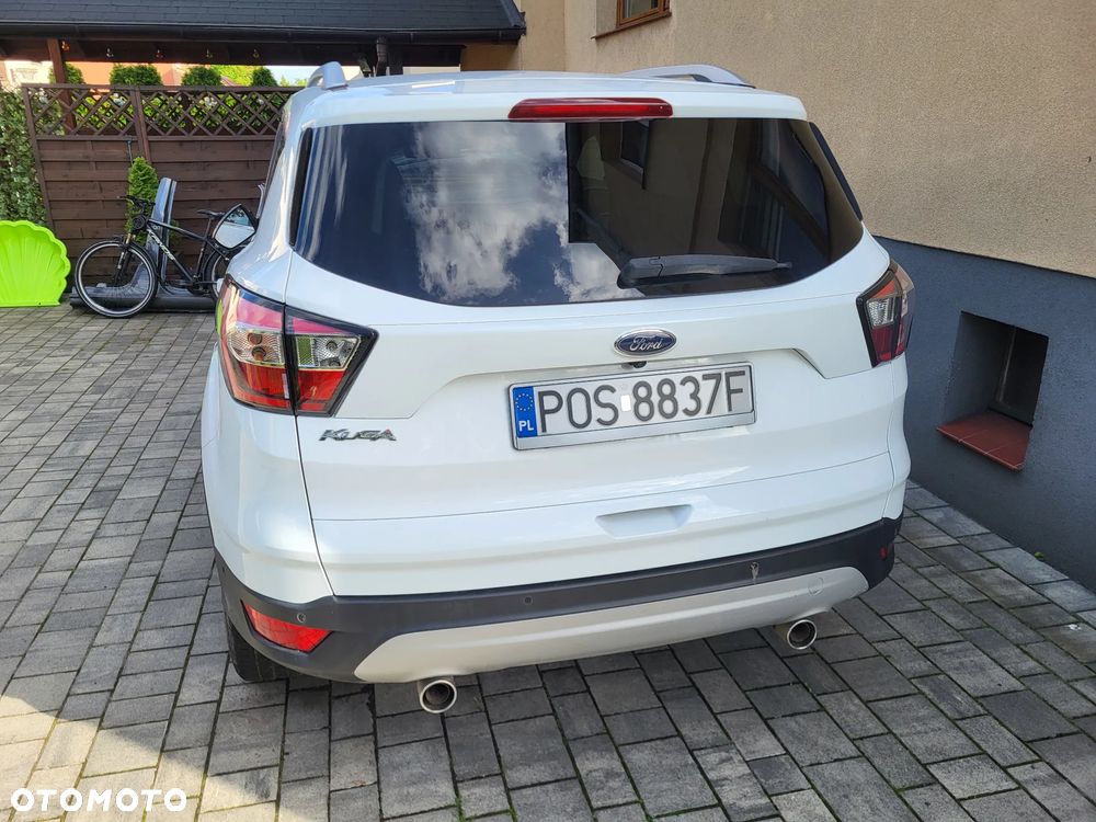 Ford Kuga 1.5 TDCi FWD Titanium - 10