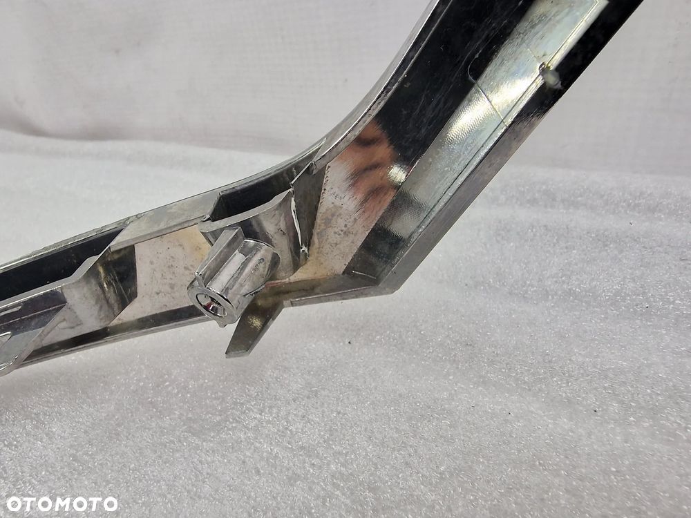 RENAULT TRAFIC 3 III LIFT IV 21- CHROM ATRAPY / GRILLA PRZEDNIEGO PRZÓD , NR 620849333R , NR AUKCJI GL649 - 17