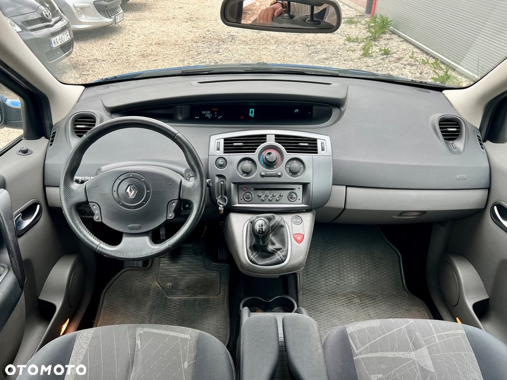 Renault Scenic 1.5 dCi Dynamique - 11