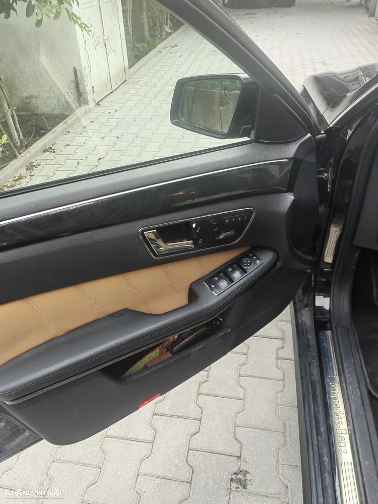 Mercedes-Benz 350 - 2