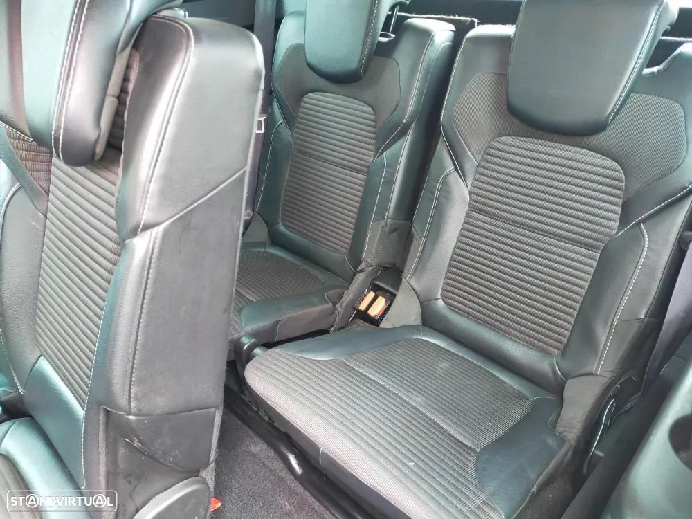 Renault Grand Scénic 1.5 dCi Bose Edition EDC SS - 11