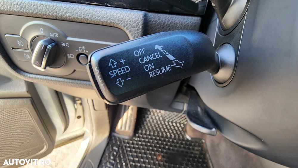 Volkswagen Touareg 3.0 V6 TDI BMT - 14