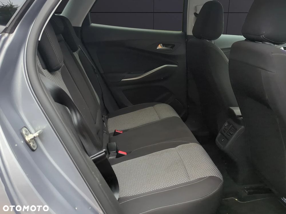 Opel Grandland X 1.2 T GPF Innovation S&S - 21
