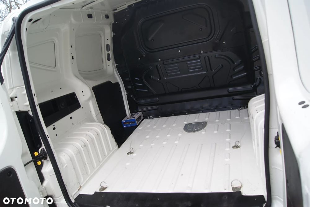 Fiat Fiorino - 12