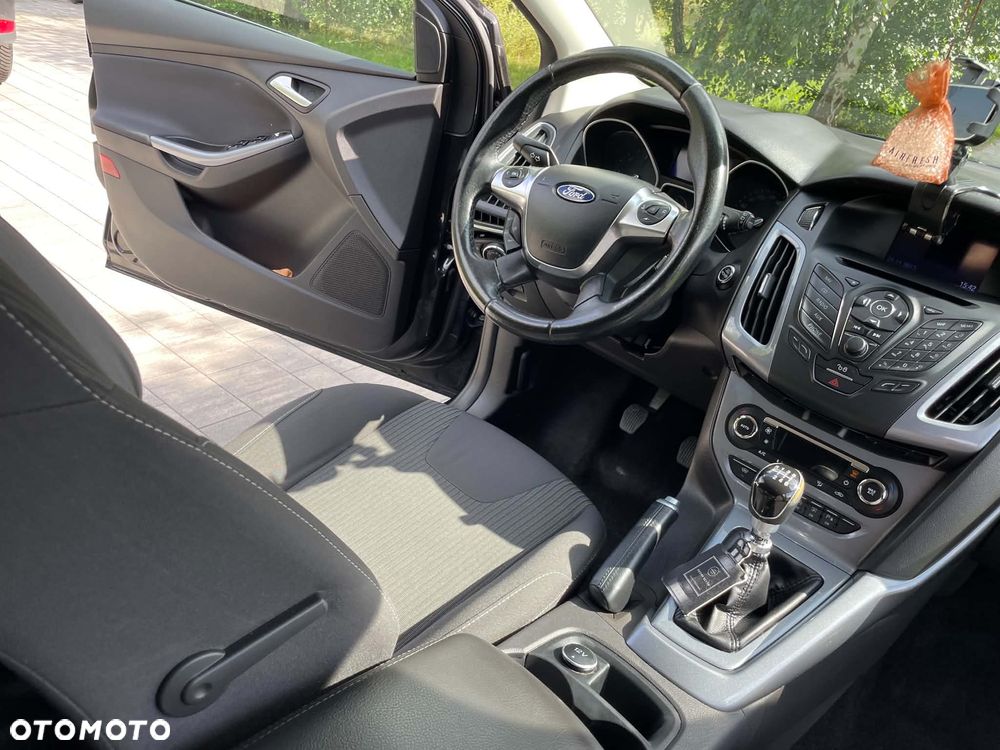 Ford Focus 1.6 TDCi Titanium ECOnetic - 5