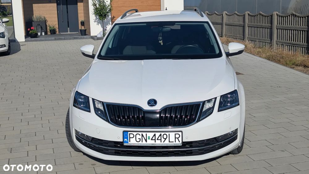 Skoda Octavia 2.0 TDI SCR Style DSG - 2