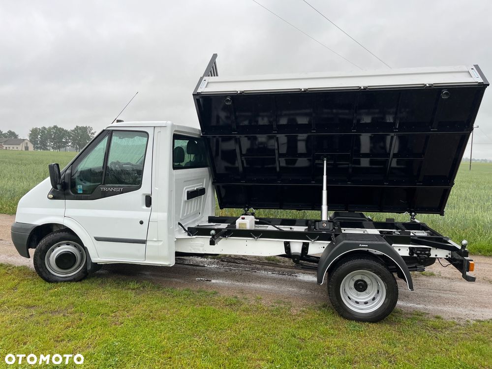 Ford transit - 1