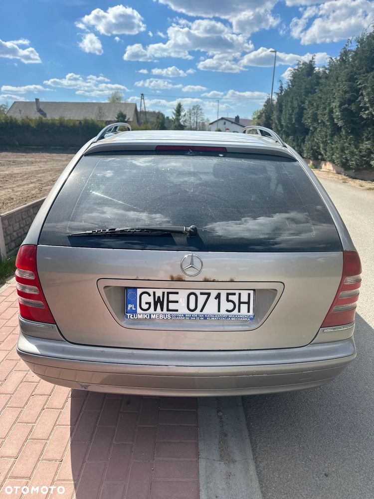 Mercedes-Benz Klasa C 240 4Matic Avantgarde - 39