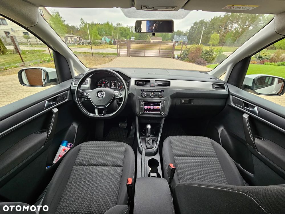 Volkswagen Caddy 2.0 TDI Trendline DSG - 16