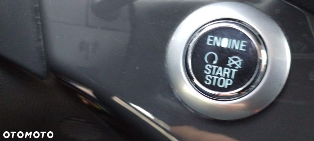 Ford Kuga 2.0 TDCi 4x4 Titanium - 23
