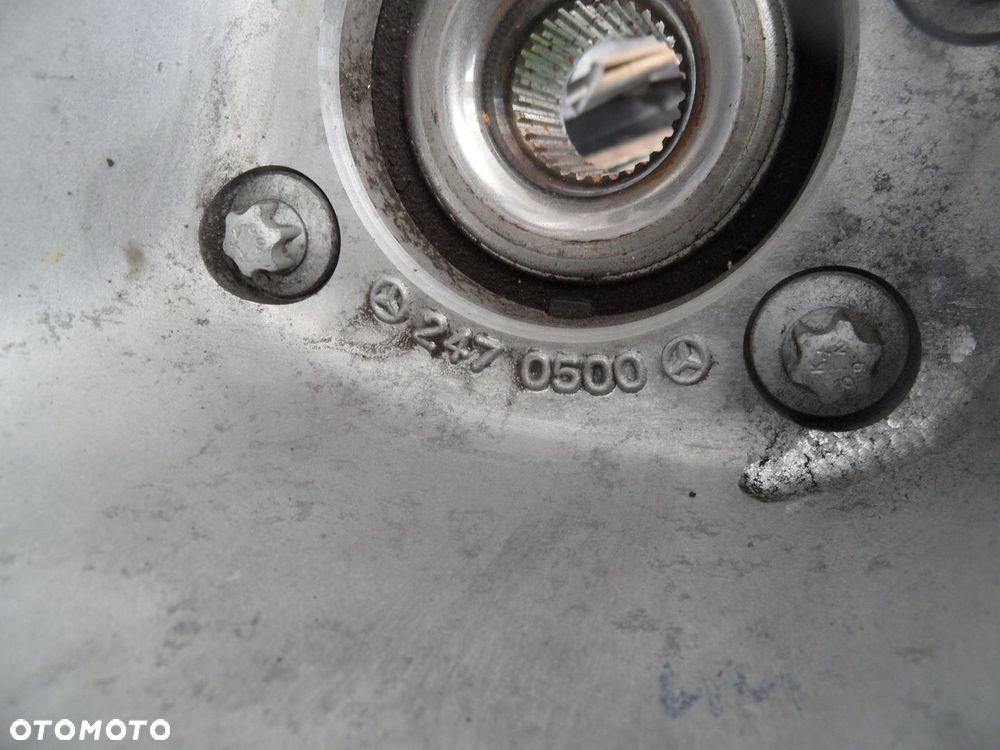 OŚ TYLNA BELKA TYŁ SANKI ZAWIESZENIE ZWROTNICA WAHACZ MERCEDES GLB W247 247 - 13