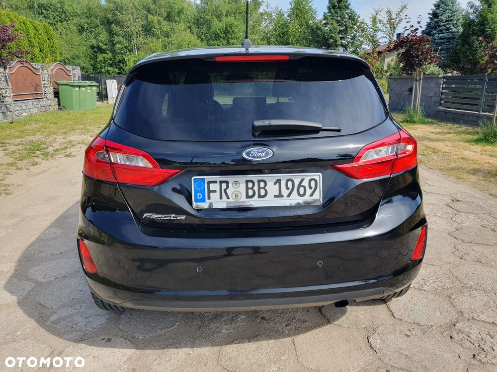 Ford Fiesta 1.0 EcoBoost S&S TITANIUM - 8