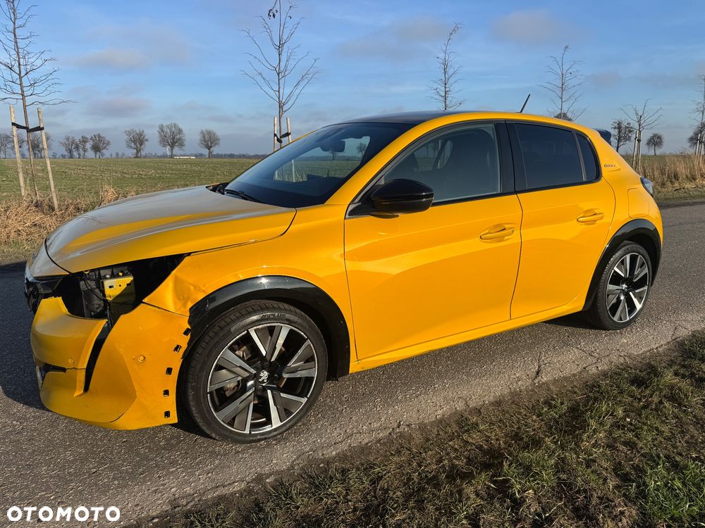 Peugeot 208 PureTech 100 EAT8 GT Pack - 2