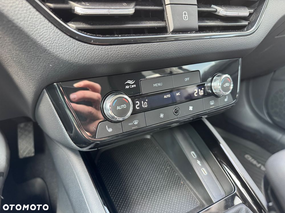 Skoda Kamiq 1.0 TSI Selection DSG - 21