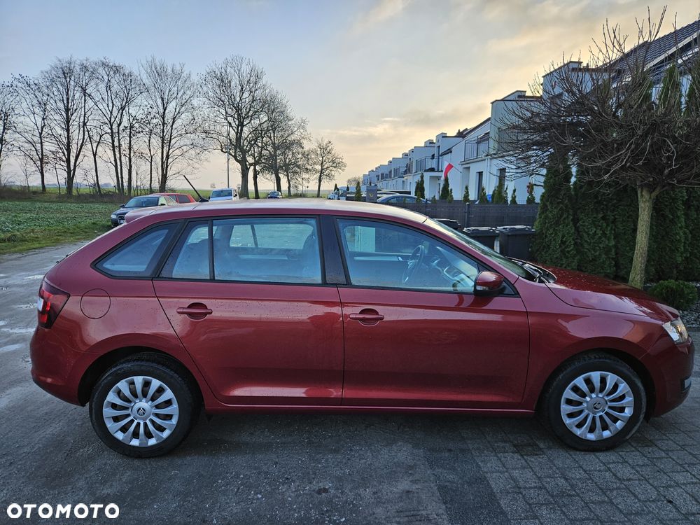 Skoda RAPID 1.0 TSI Cool Edition R&G - 9