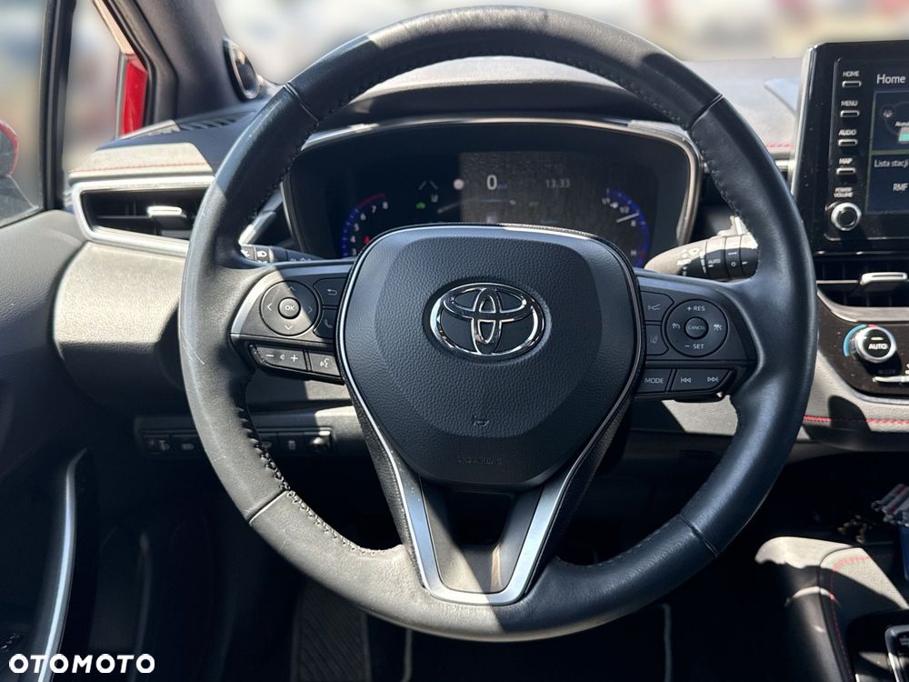 Toyota Corolla - 13
