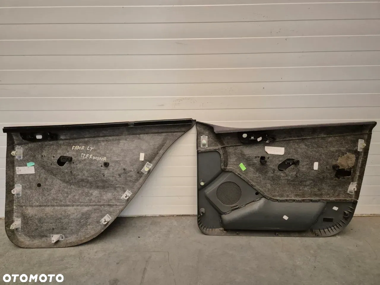 VW AUDI SEAT SKODA BOCZEK DRZWI - 24