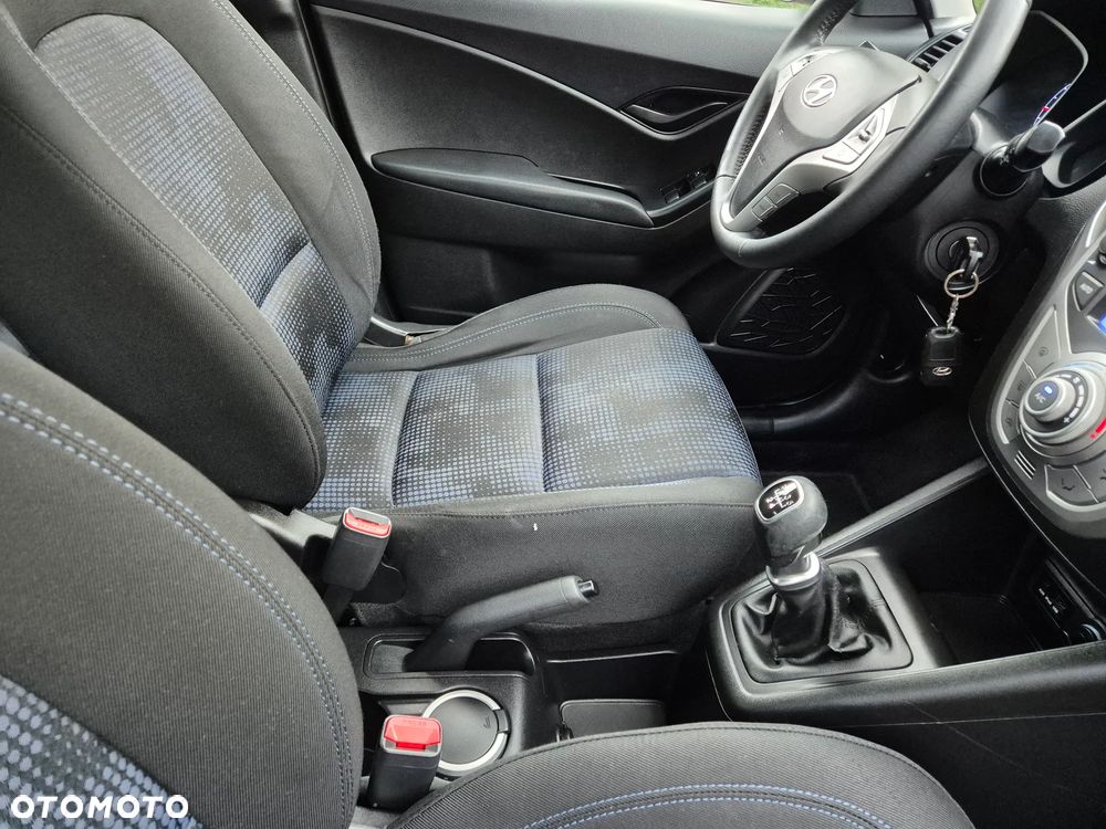 Hyundai ix20 1.4 blue Comfort - 9
