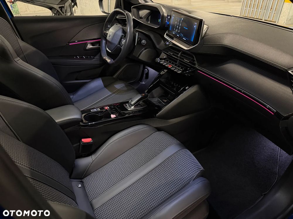 Peugeot 208 1.2 PureTech GT Line S&S EAT8 - 11