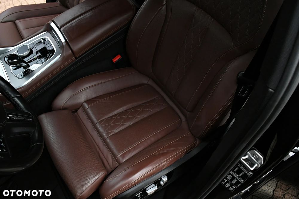 BMW X6 xDrive30d - 25