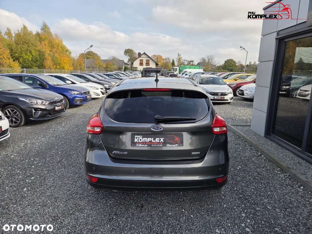 Ford Focus - 6
