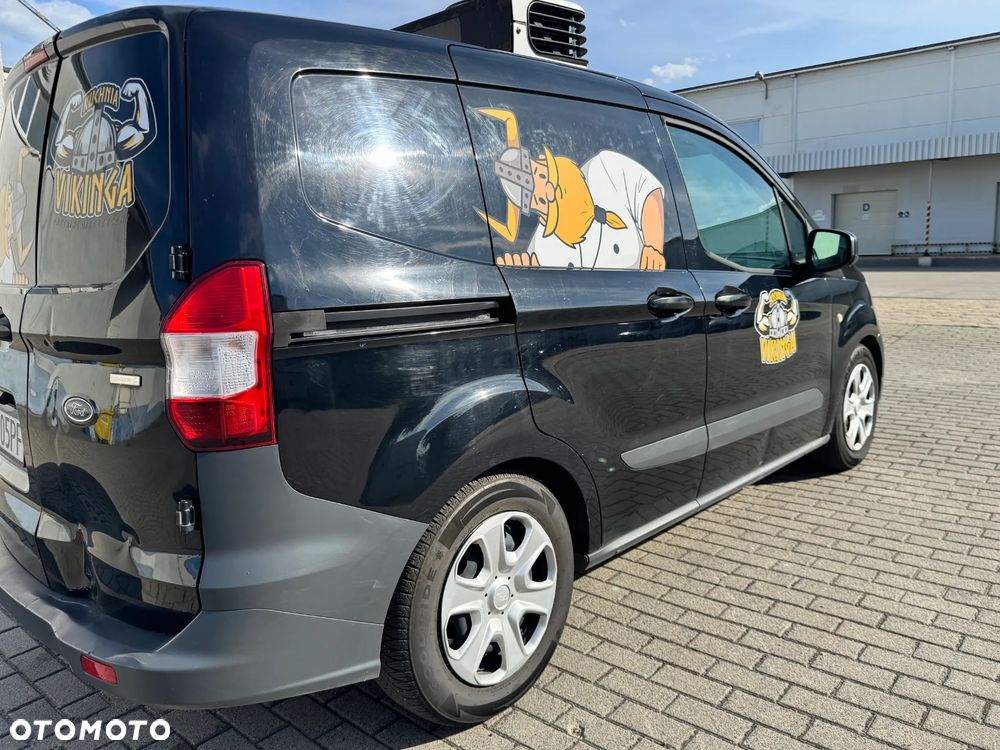 Ford Courier - 5