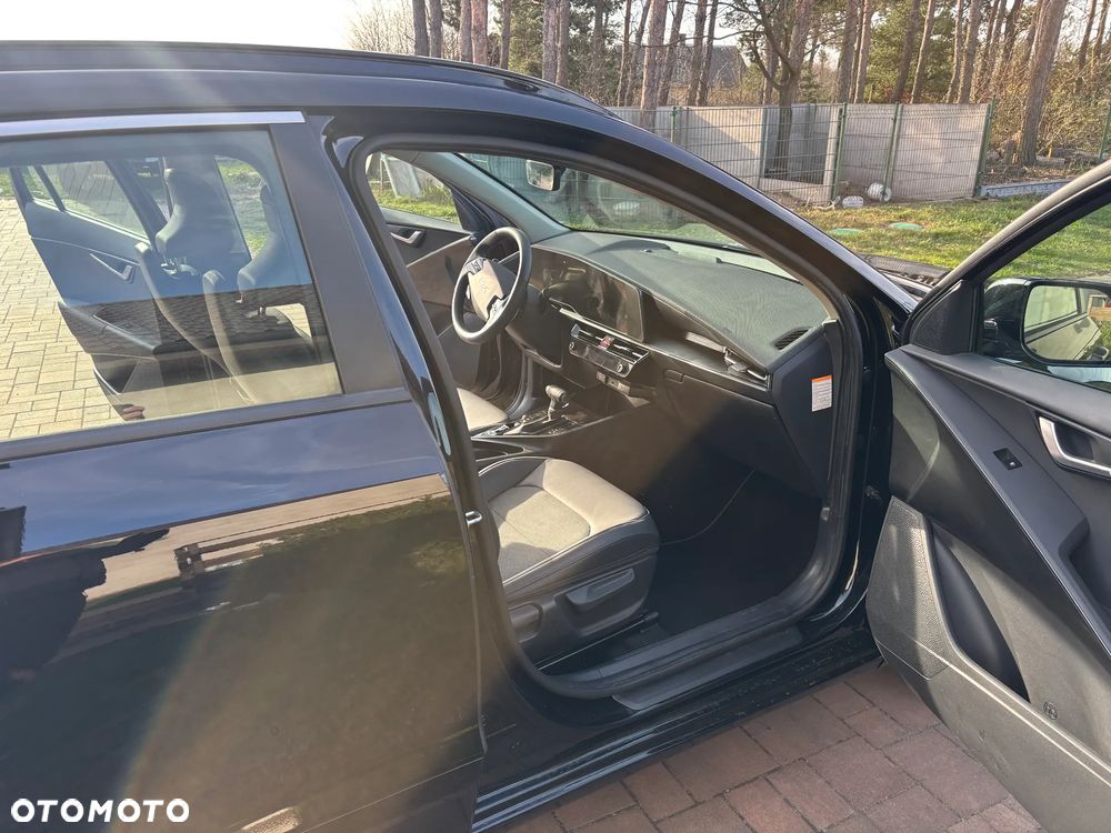 Kia Niro 1.6 GDI Plug-In Hybrid L - 12
