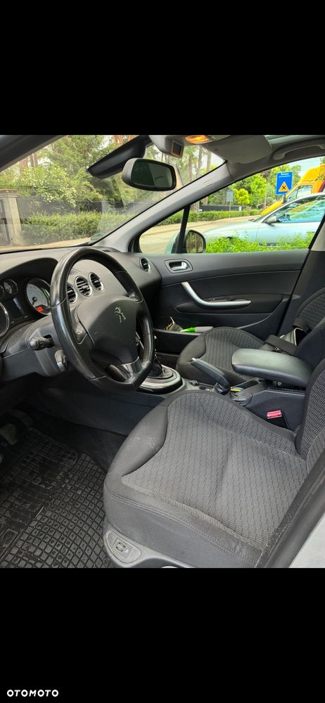Peugeot 308 2013 photo 3