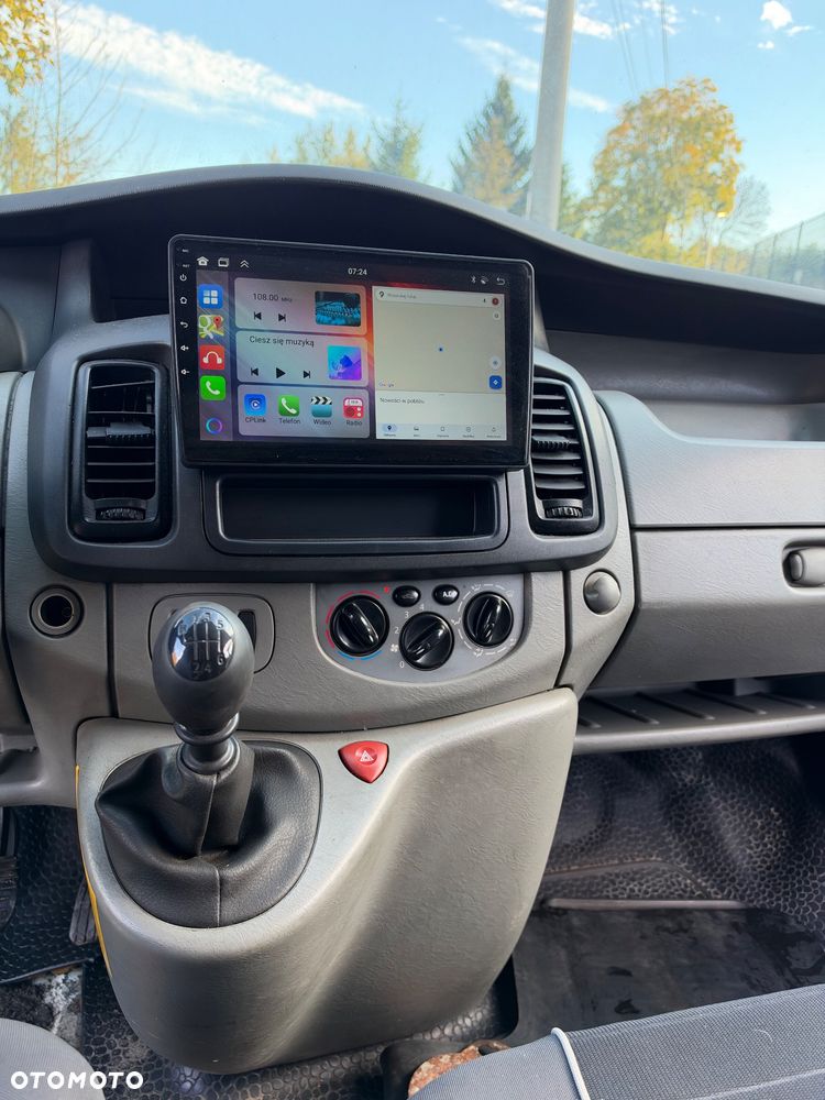 Renault Trafic - 16